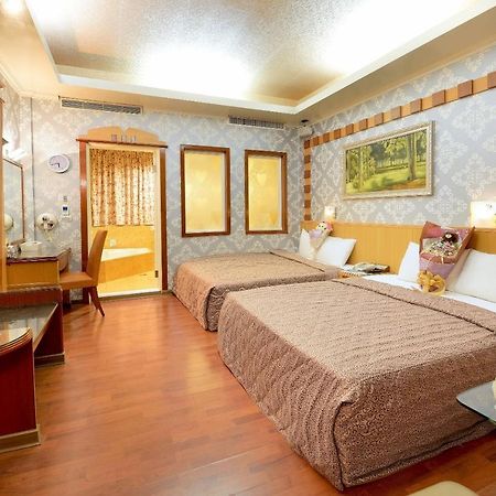 Holland Village Motel Tainan Eksteriør bilde